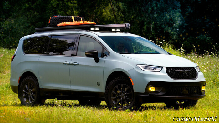 Chrysler's Newest Concept Is the Elevated Minivan You Didn't Realize You Needed | Carscoops